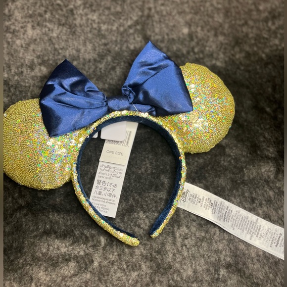 NWT-Disney Minnie Ear Headband 50th Anniversary Gold Sequin EARidescent Blue Bow - Picture 6 of 6